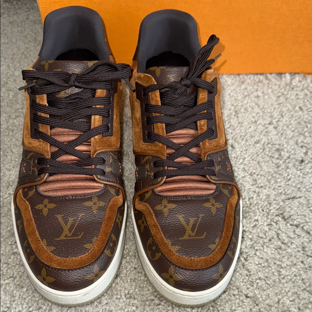 AUTHENTIC Louis Vuitton Men's Dark Brown and Black Sneakers - Picture 2 of 7